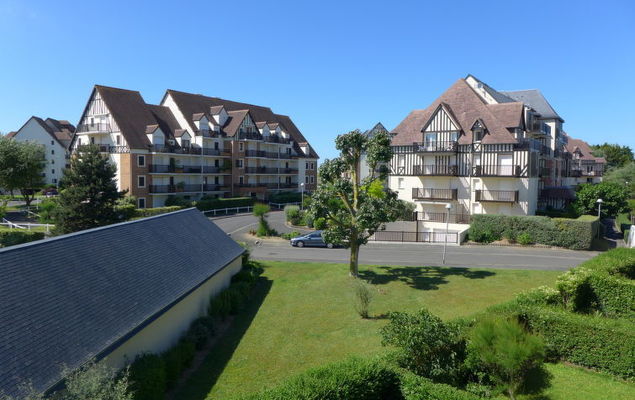 Fleur Marine - Photo 3