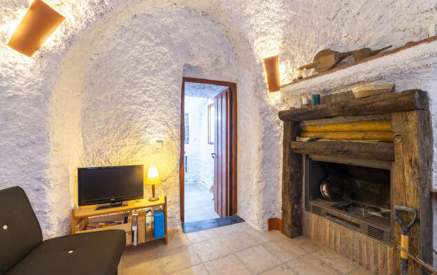 Cueva Maria Zambrano - Photo 7